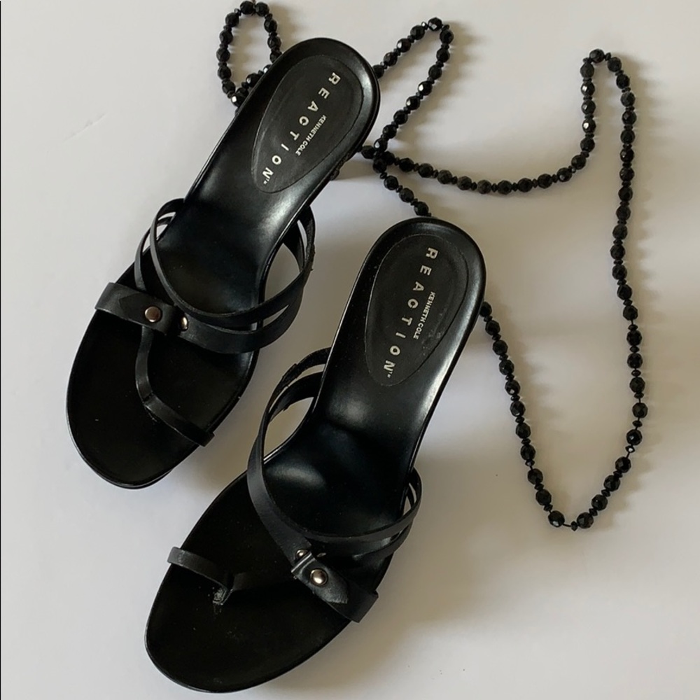 Kenneth Cole Reaction Hidey Hole sandals